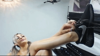 Goddess Taylore Knight just got back from the gym, and her feet are so sweaty! she teases you, and slowly takes off her gym shoes and drops YOU inside! her sexy, french-pedicured feet taunt you. she wants you to jerk off to her. you WILL cum to her wiggling toes, and might even end up in between her enormous, divine boobs! VR360 at its best!
<br><br>
check out this nasty VR360 experience with beautiful Tay.K!