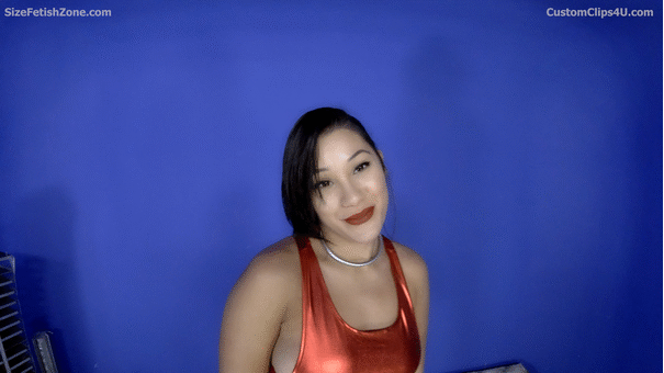 Sahrye shrinks you with Kisses and you get lots of Booty action and boobs and feet. It is a simple but fun clip.

