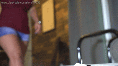 You are so infatuated with Megan's exquisite feet, you actually shrunk yourself down into the size of a bug, just to be able to lurk on them. you thought she will never notice you...
<br><br>
You were wrong.
<br><br>
Megan is a foot-GODDESS. she senses you at once. her foot stomps make the very foundations of your world shake, as she gets closer and inspects you with amusement. she knows EXACTLY why you're here, and she might give you what you wished for.
<br><br>
A classic miniature-based video, spiced up with some sound effects and shakes...and of course - Megan's amazing talent and stunning toes! as hot as ever.