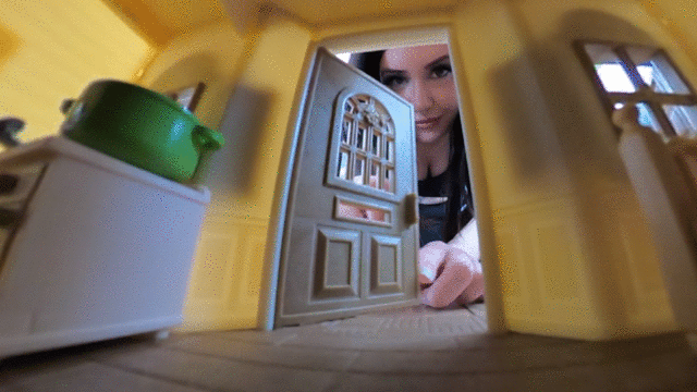 Note: This is a VR360 Clip

Experience life inside of Lauren Ashlyn’s dollhouse, as she takes you out to give you a bath, then wipes you dry, and finally leaves you with some food. Later on, you venture outside of the dollhouse and Lauren returns, however she cannot see or hear you, and eventually steps on you without realizing it.

Shot in 60fps slow motion. No dialogue. Some slight splitting as well as an abrupt ending.