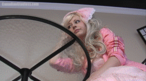 While she waits in a local cafÃ©, Cake finds a tiny person on the floor. She's speechless at first and taps you with her shoe. When you try to get away she just gets more and more playful, suggesting different things she could do to you. The more you try to get away the more she threatens to squish you. After some more teasing with her hands and shoes, she walks back over and steps down on you.
