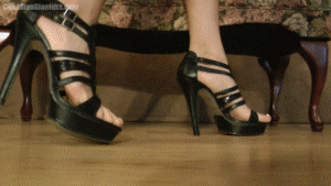 Ground shaking finally makes a return in our POVs with a brief walking intro to this video. Eve has a party to go to and her heels are dirty. She notices you're standing there staring at her, so she gets you to clean them. You do your best but can't please Eve, so she tells you to climb up on her to be punished. It turns out Eve plans to eat you! Includes a advanced slow motion view of the final moments looking into her mouth and two good looks at her tongue that you're about to end up on.
