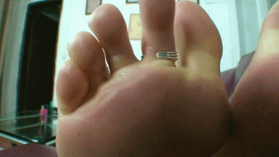 Deciding to write gorgeous Daina about his fantasies, and accepting her invitation to visit her personally, one might get two birds at the same shot: fulfilling his deepest desires, and living his worst nightmare, As Daina is one to give away no free gifts. for every wish - there is a price to be paid, and sometimes that price might be overwhelming. into huge, sexy feet? wiggling, massive toes that creeps over to close upon your puny, helpless body? being shrunk down to the size of a bug, a grain of sand, a speck of dust? this video is for you :)
