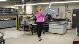 Suzi has a formula that is supposed to make her bigger and she drinks some. very quikly she begins to shrink getting smaller and smaller, she tries to find help and eventually is found.<BR>
Have not done one of these in awhile but this was a custom request to make a simple Shrining Woman clip with Suzi.  
